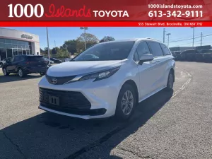 2026 Toyota Sienna Image