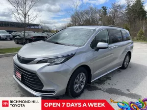 2022 Toyota Sienna Image