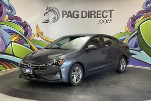 2019 Hyundai Elantra Image