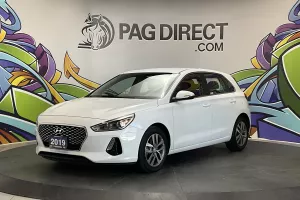 2019 Hyundai Elantra GT Image