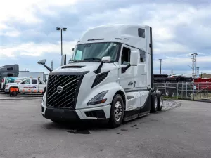 2027 Volvo VNL 660 Image