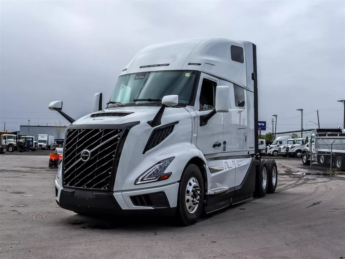 2027 Volvo VNL 660 Image