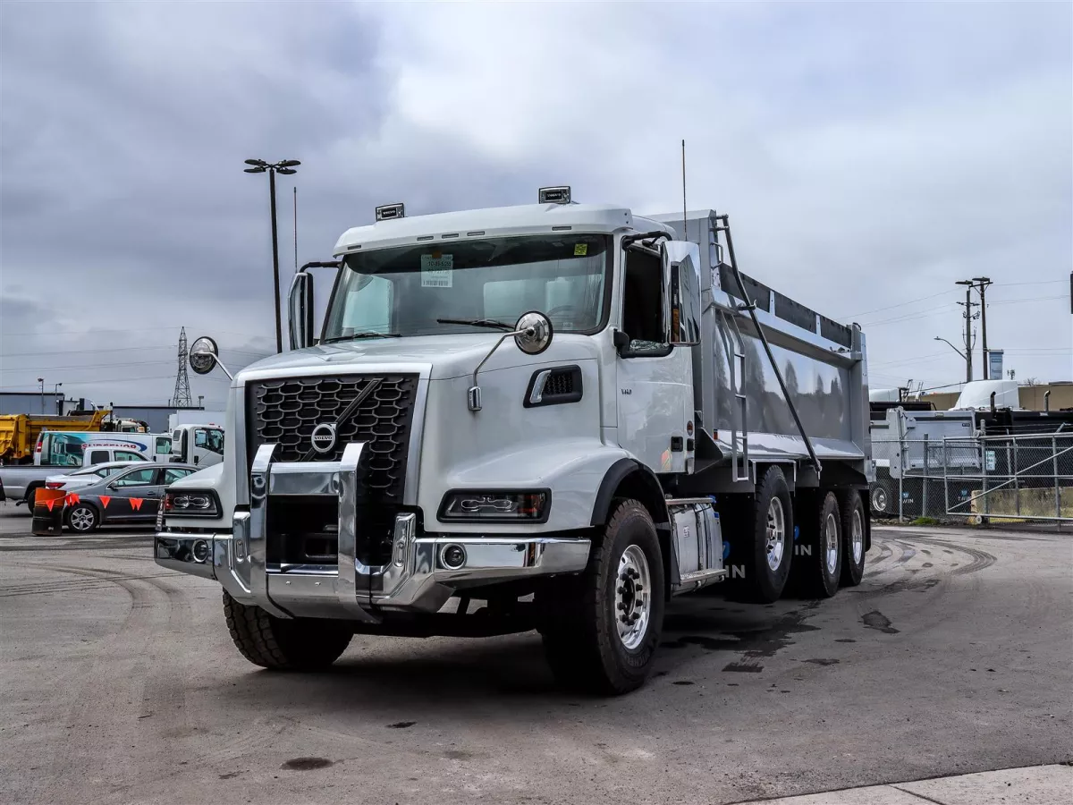 2027 Volvo VHD 200 Image
