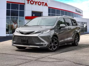 2026 Toyota Sienna Image